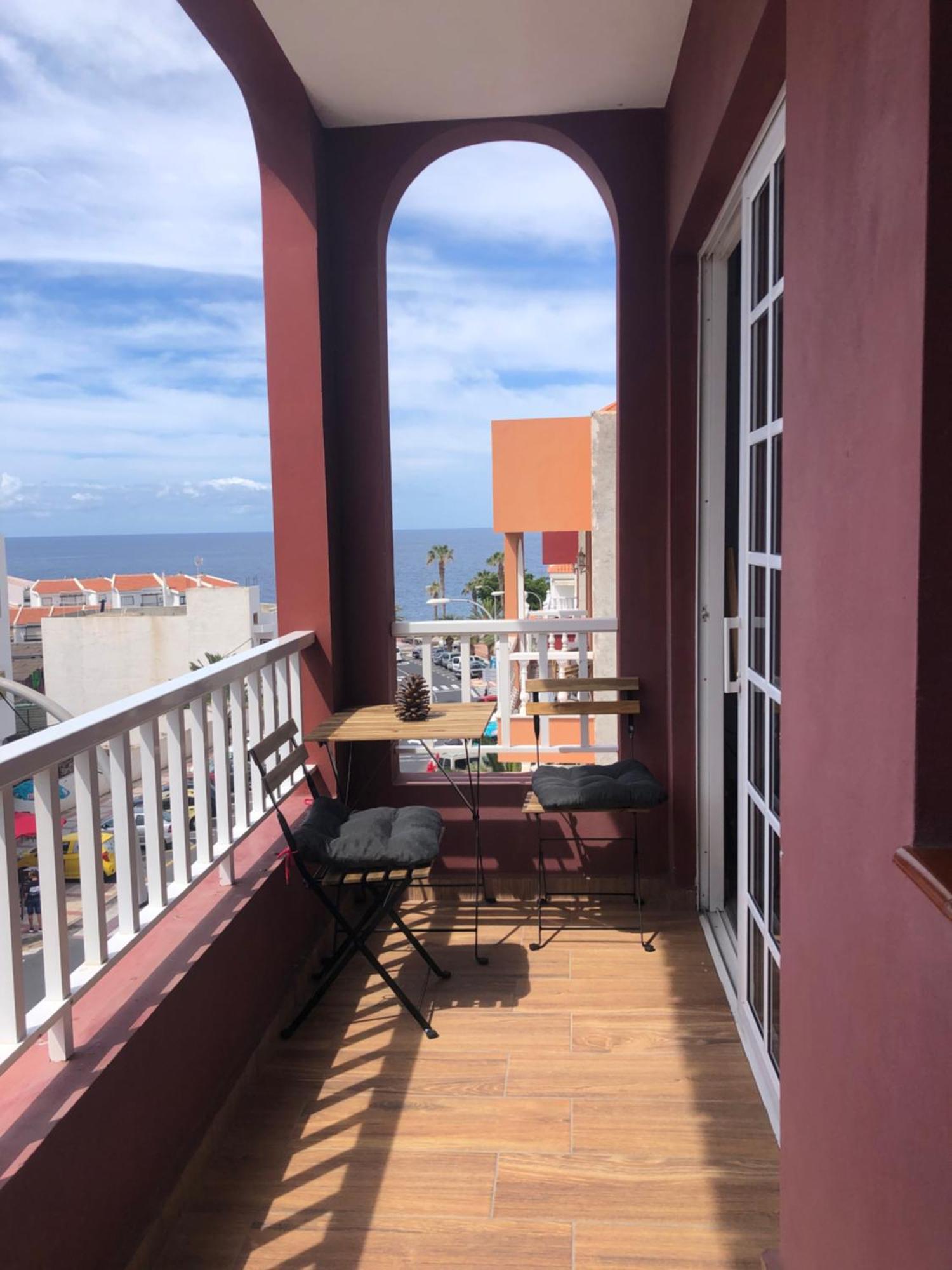 Seaside Paradise - 2 Bedroom Apartment With Ocean Views & Air Conditioning In Playa San Juan Exteriör bild