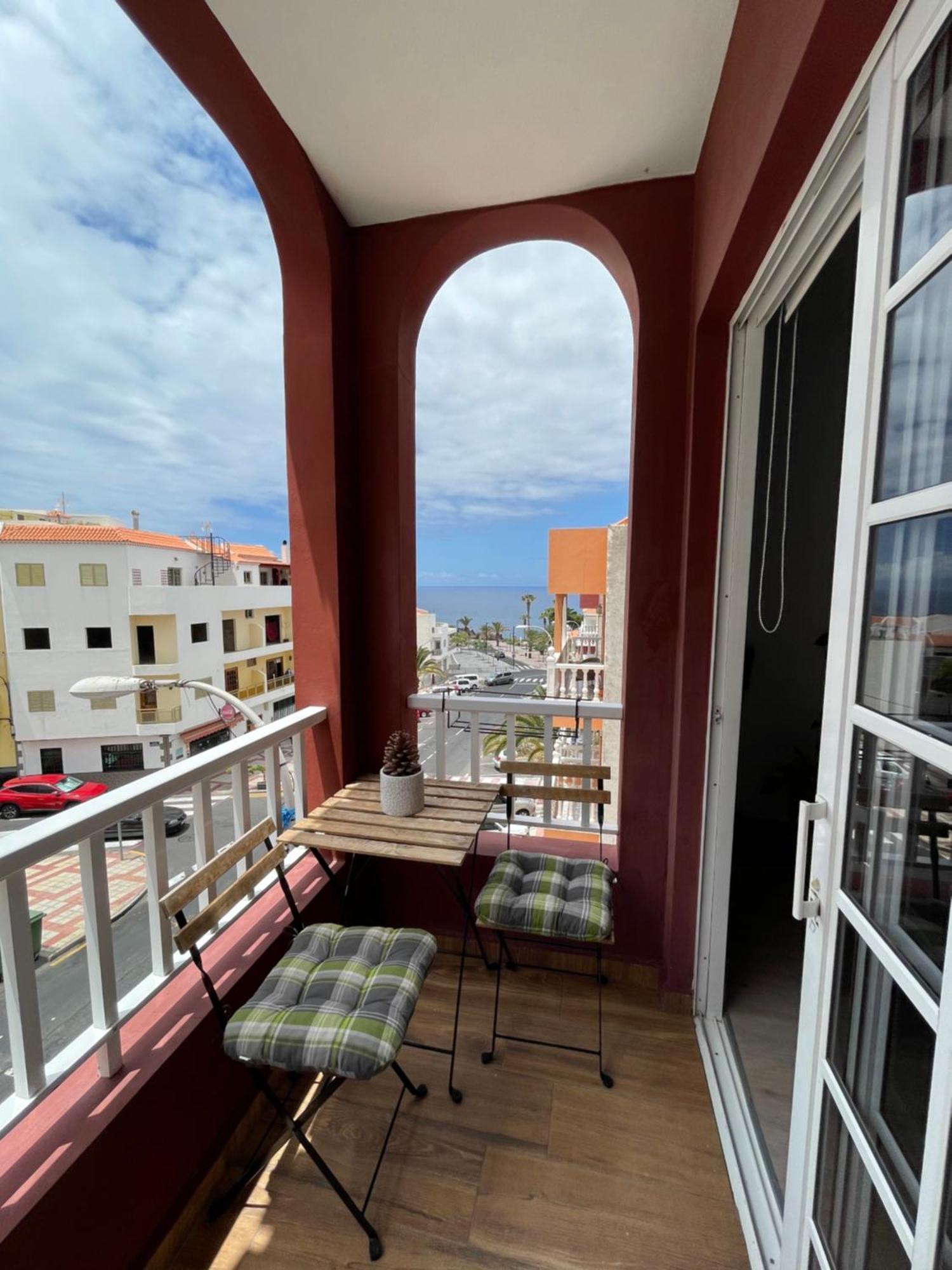 Seaside Paradise - 2 Bedroom Apartment With Ocean Views & Air Conditioning In Playa San Juan Exteriör bild