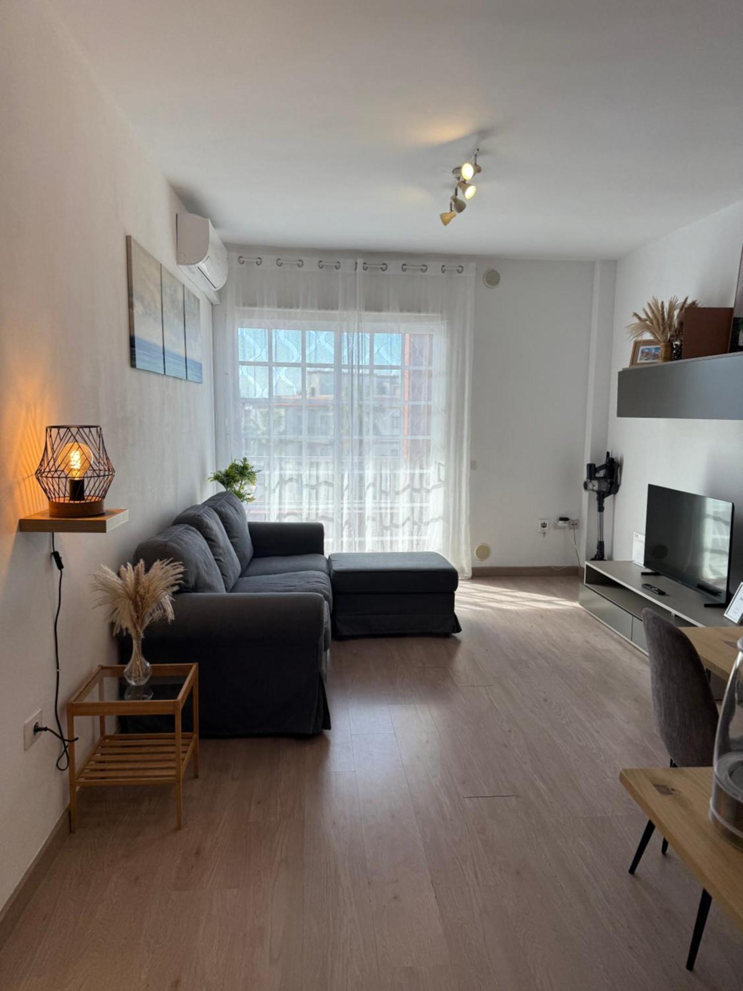 Seaside Paradise - 2 Bedroom Apartment With Ocean Views & Air Conditioning In Playa San Juan Exteriör bild