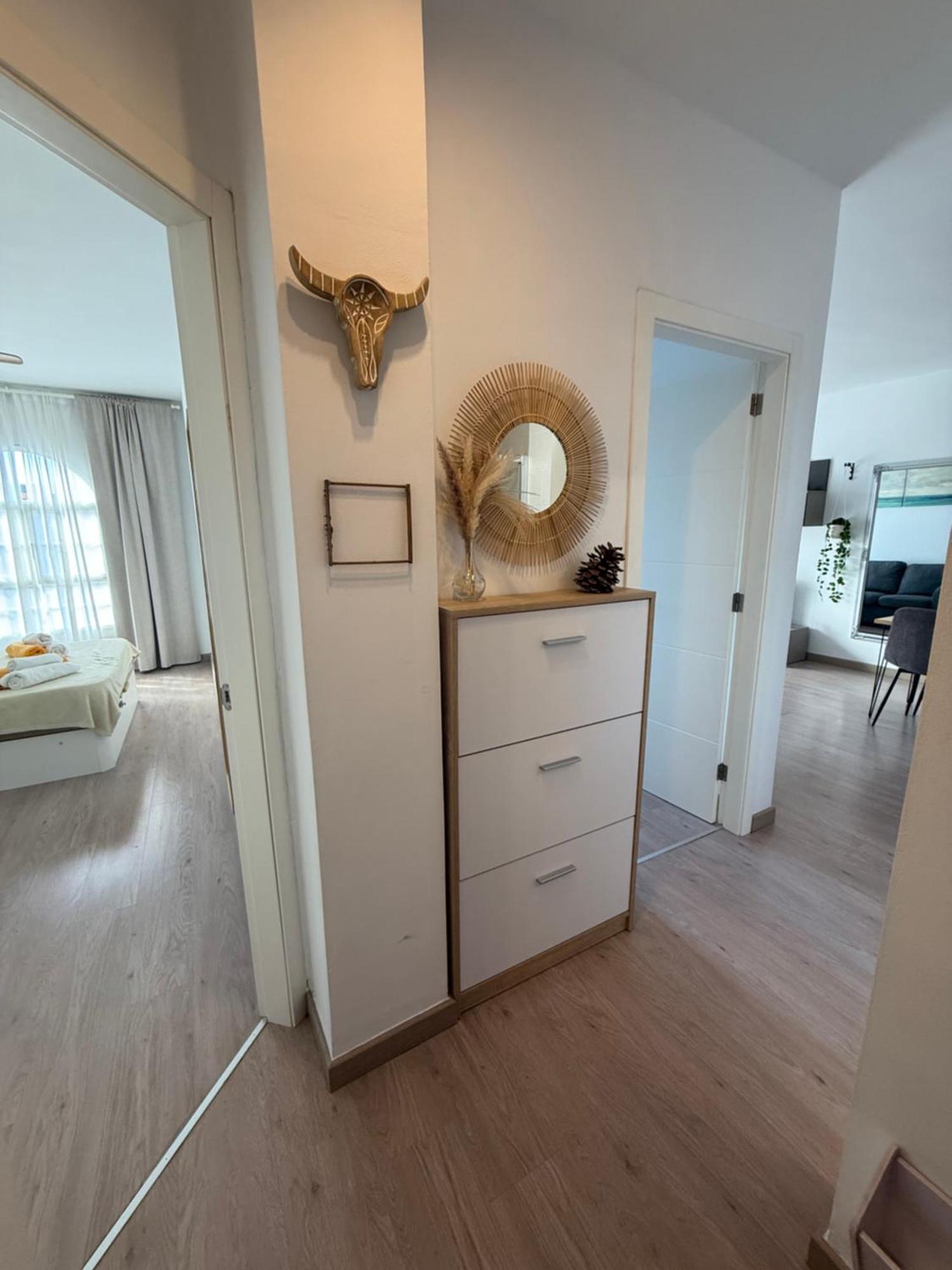 Seaside Paradise - 2 Bedroom Apartment With Ocean Views & Air Conditioning In Playa San Juan Exteriör bild